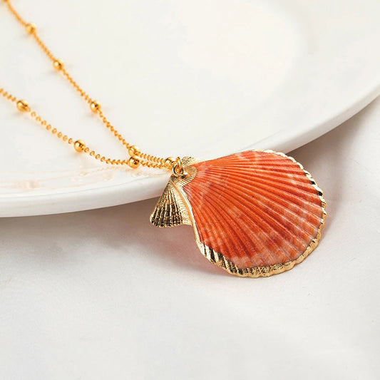 Boho Scallop Pendant Necklaces Summer Beach Natural Shells Jewelry Gold Color Chain with Shell Necklace Charm Women Girls Gifts