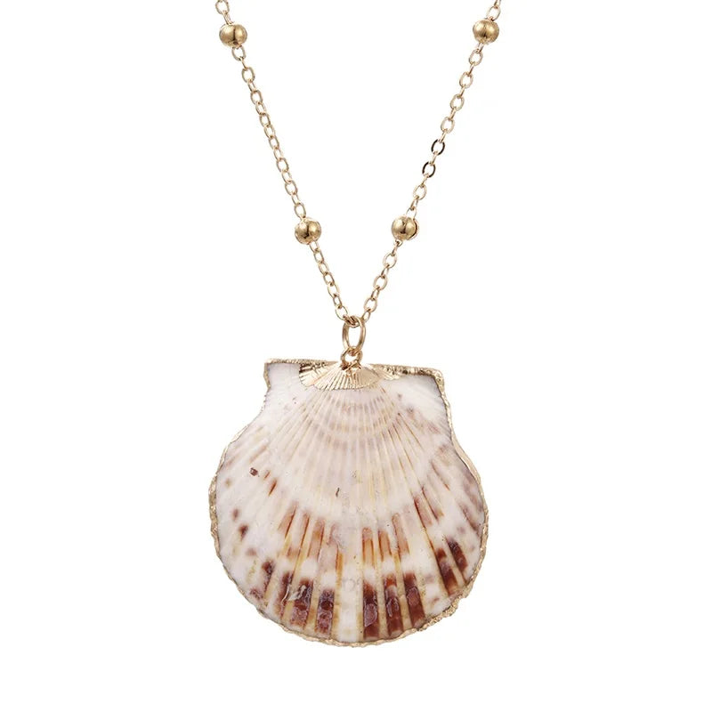 Boho Scallop Pendant Necklaces Summer Beach Natural Shells Jewelry Gold Color Chain with Shell Necklace Charm Women Girls Gifts